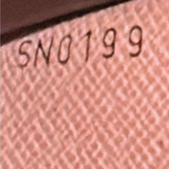 Authentic Louis Vuitton Bloom Flower Wallet✨ - Picture 15 of 16